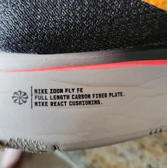 Nike running shoes - Picture 3 of 5